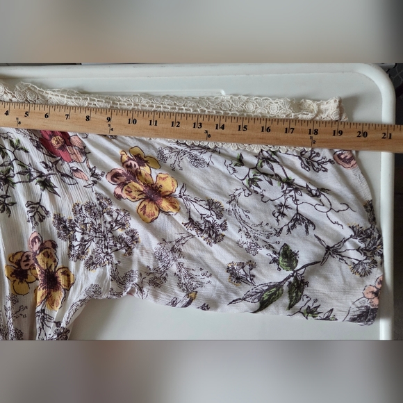 Coco Jamison Boho Floral Lace Trim Women's Rayon Kimono Size Large EUC - Picture 11 of 15